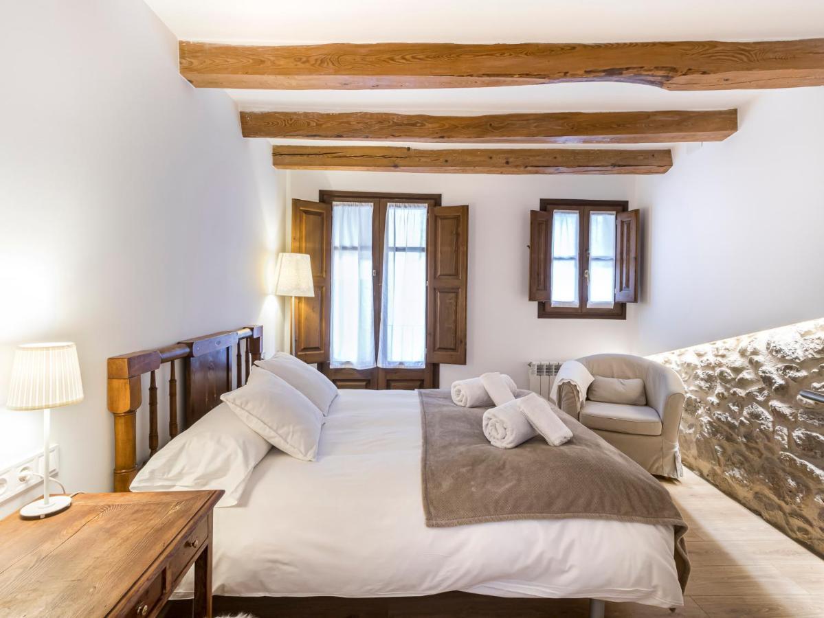 Cal Rellotger de Solsona Appartement Buitenkant foto