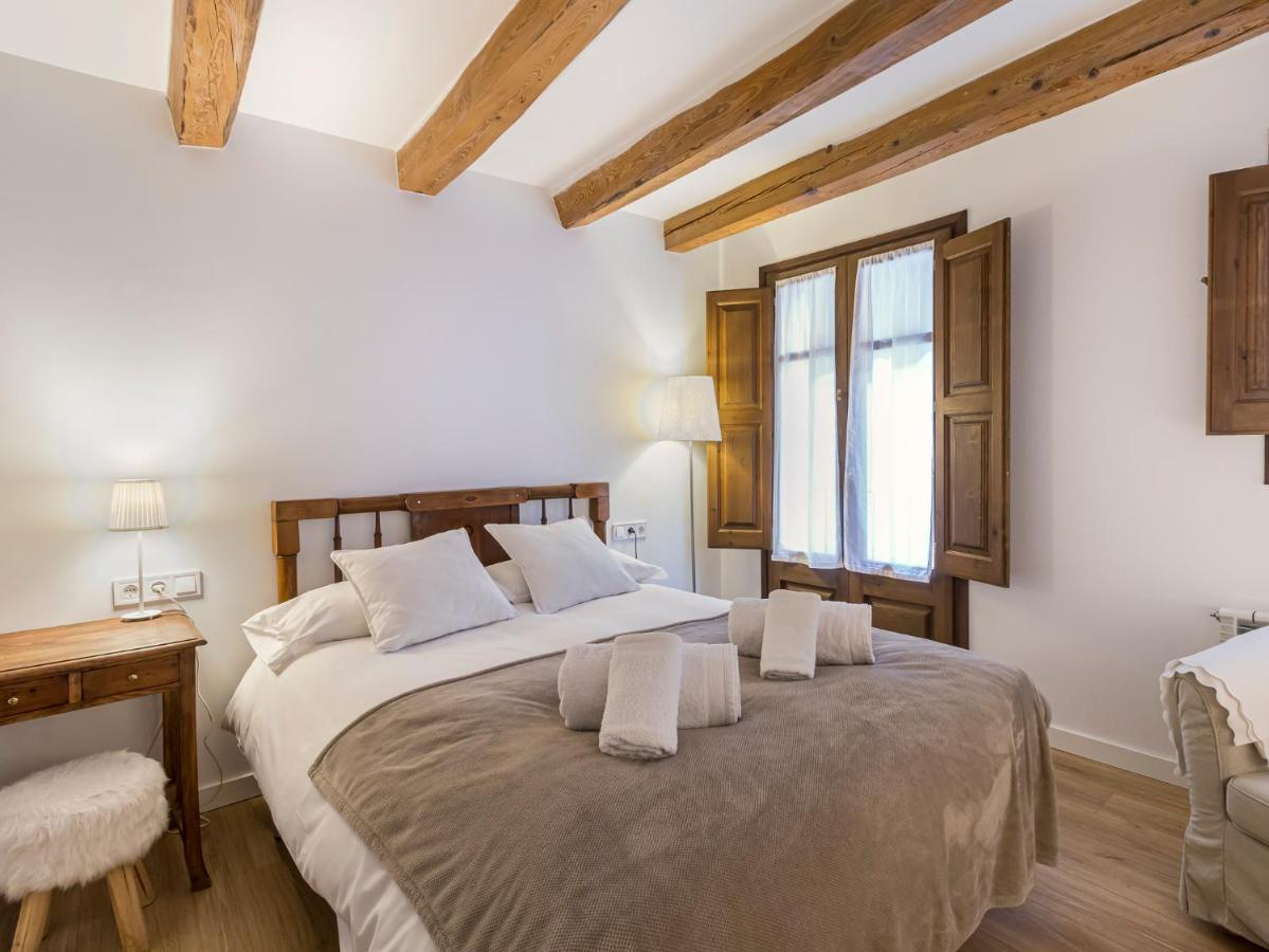 Cal Rellotger de Solsona Appartement Buitenkant foto